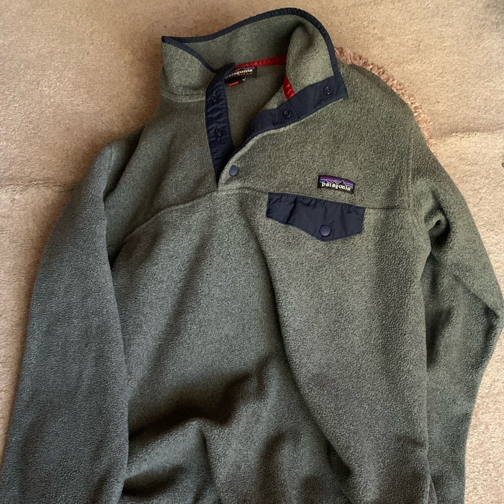 Very lightly used Patagonia pullover